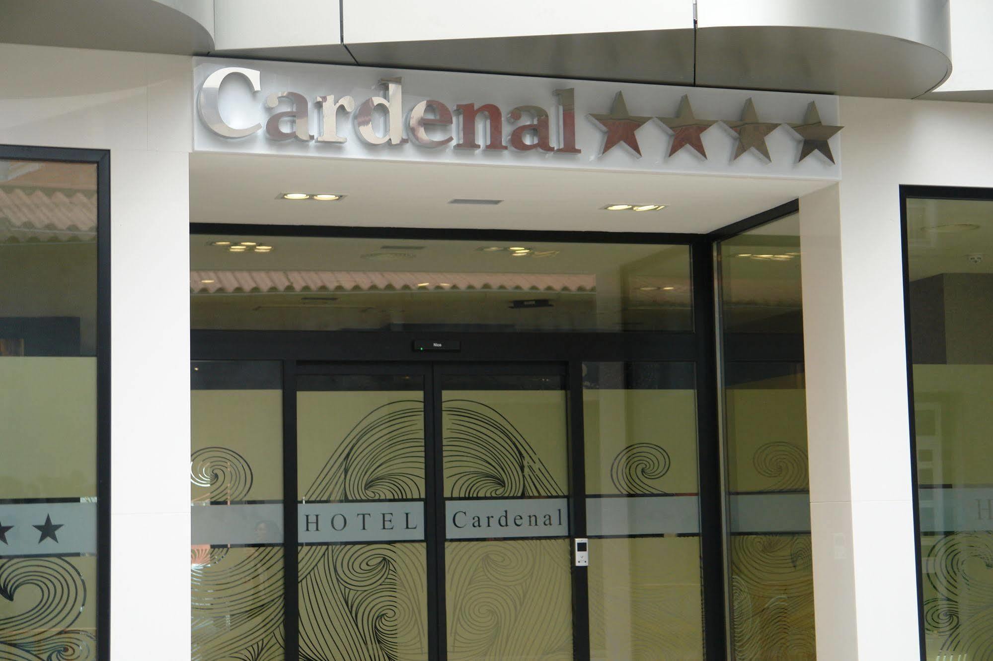 Hotel Cardenal 蒙福特·德·莱蒙斯 外观 照片